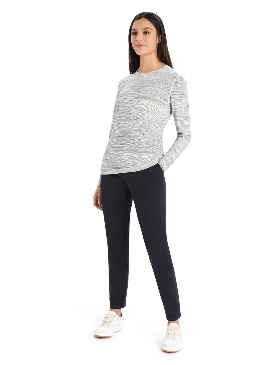 Snow / Midnight Navy Women's Icebreaker Merino 200 Oasis Long Sleeve Crewe Ski Tracks Base Layers | USA 1822NWYB